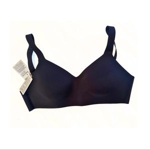 Lululemon Hold True Bra E cup